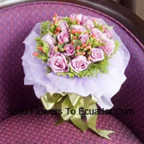 Bunch Of 11 Light Pink Roses